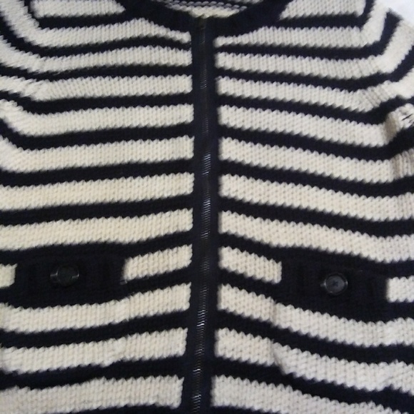 chunky Ann Taylor sweaters - Picture 3 of 4
